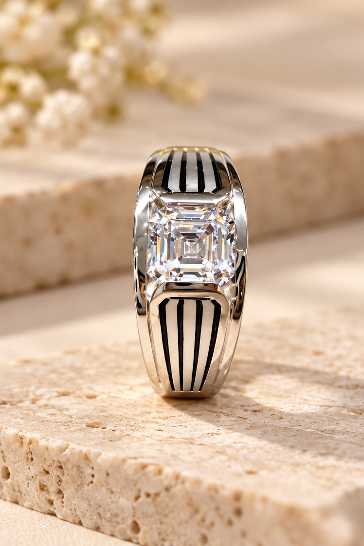 Midnight Majesty Ring