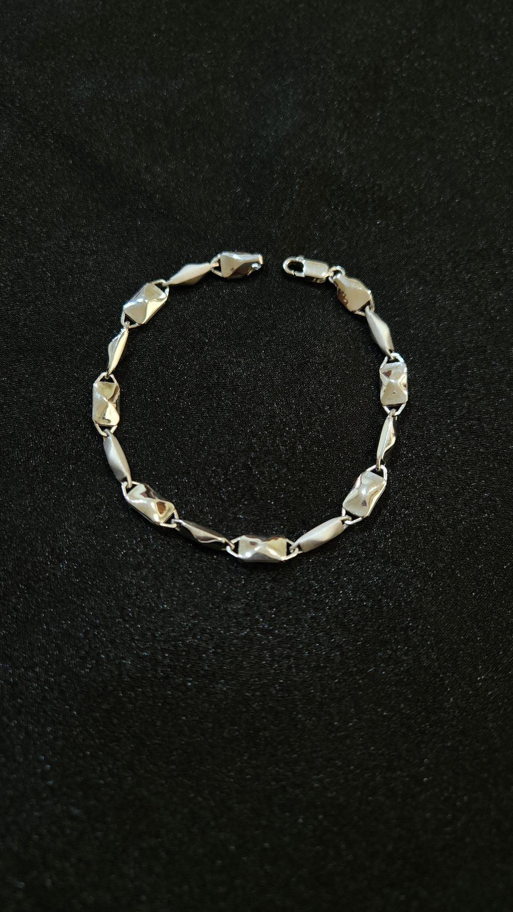 Silver Sculpted Bracelet