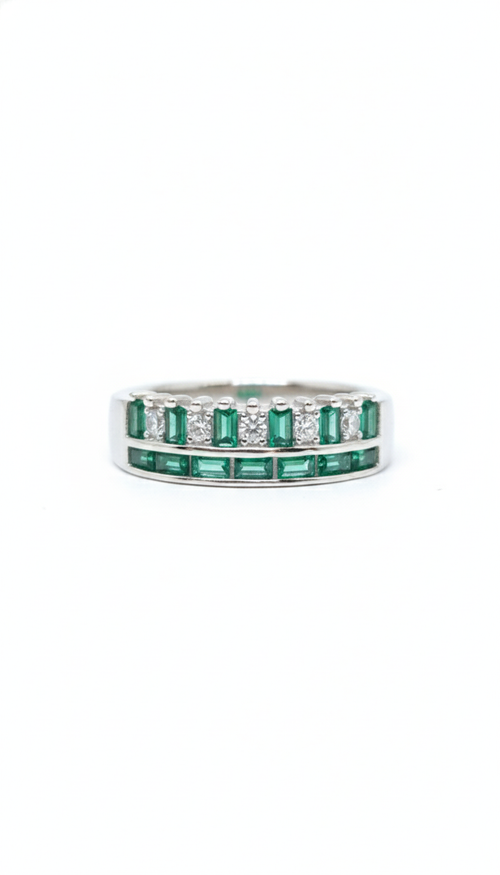 Baguette Emerald Channel set Ring_1