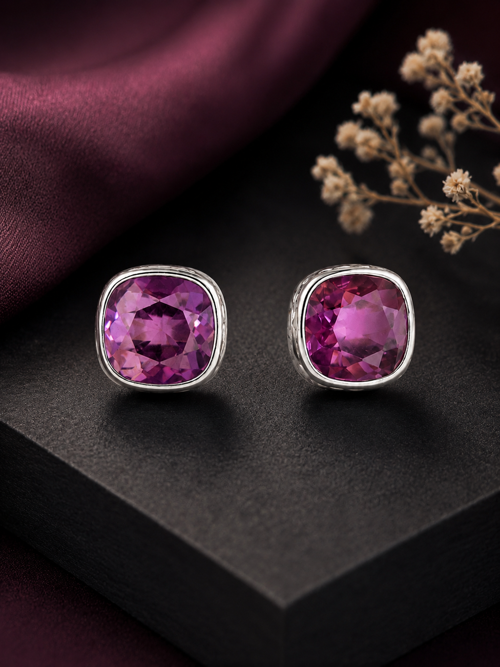 The Cushion Studs in Rose