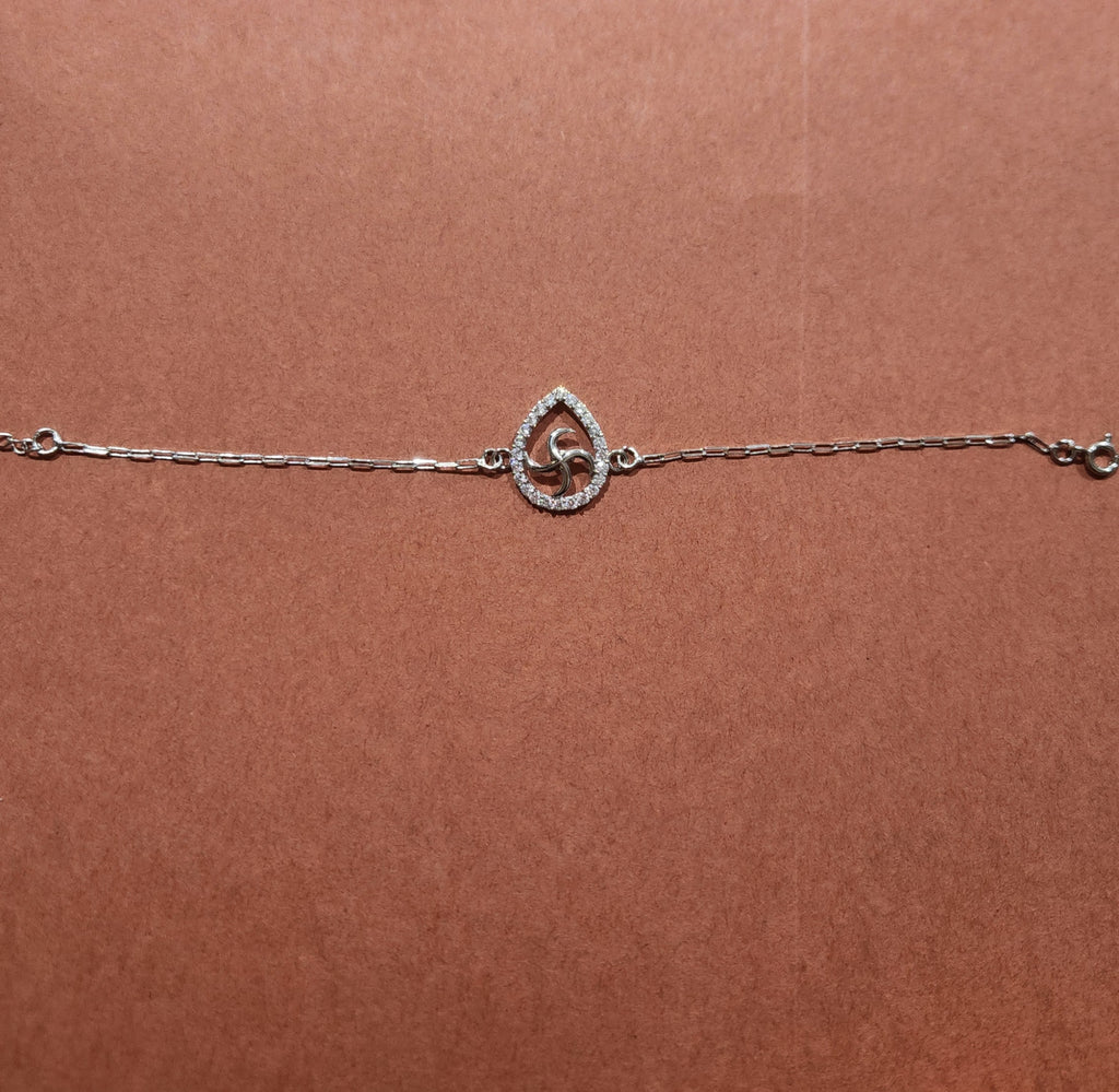 Elegant Teardrop Rakhi