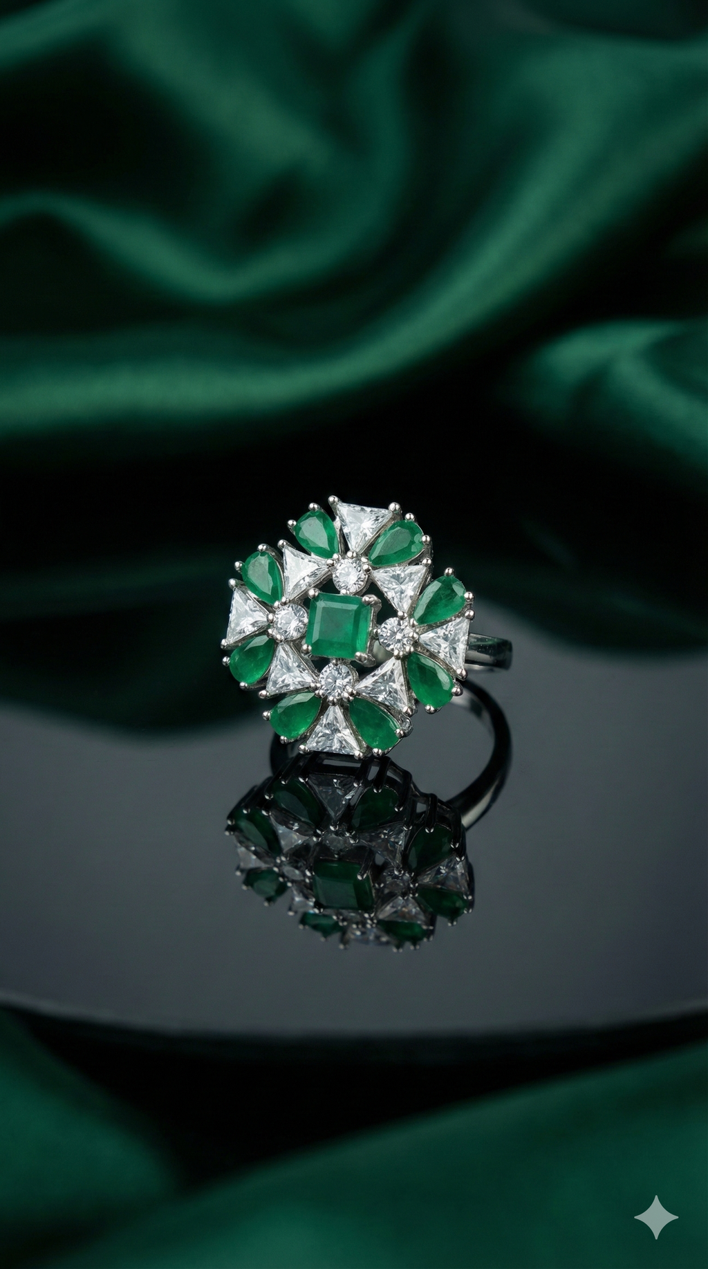 Ethereal Emerald Crest_2
