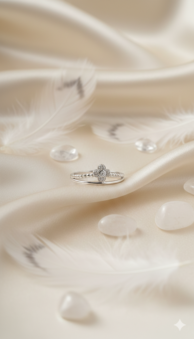 Four- Petaled Floral Clover Motif Ring_2