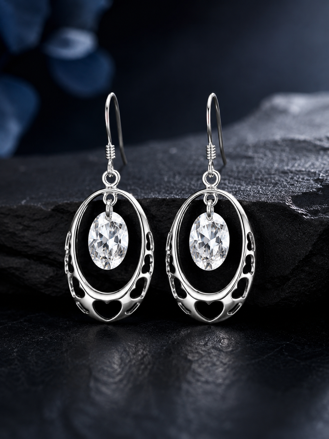Heart Cut out Solitaire Drops