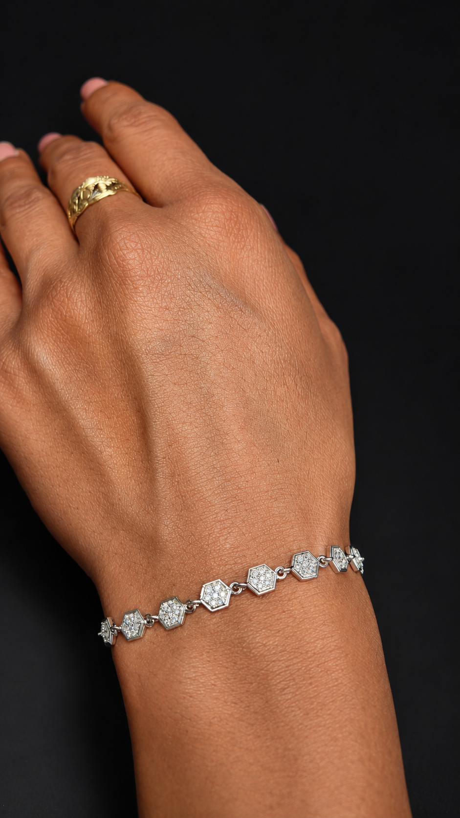 The Hexa Link Bracelet