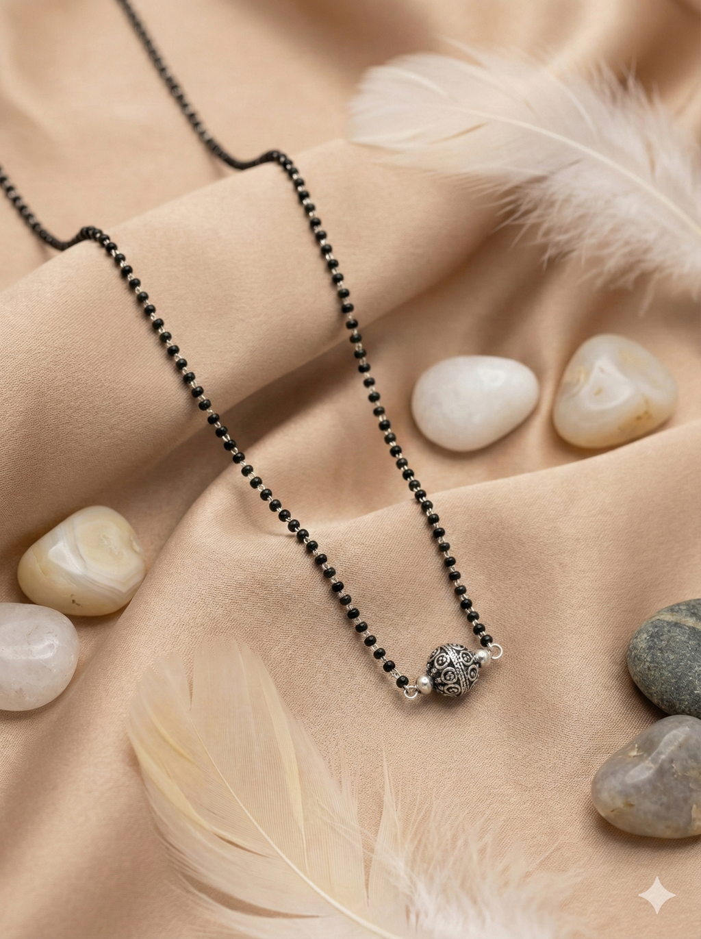 Modern Minimalist Silver Mangalsutra_2