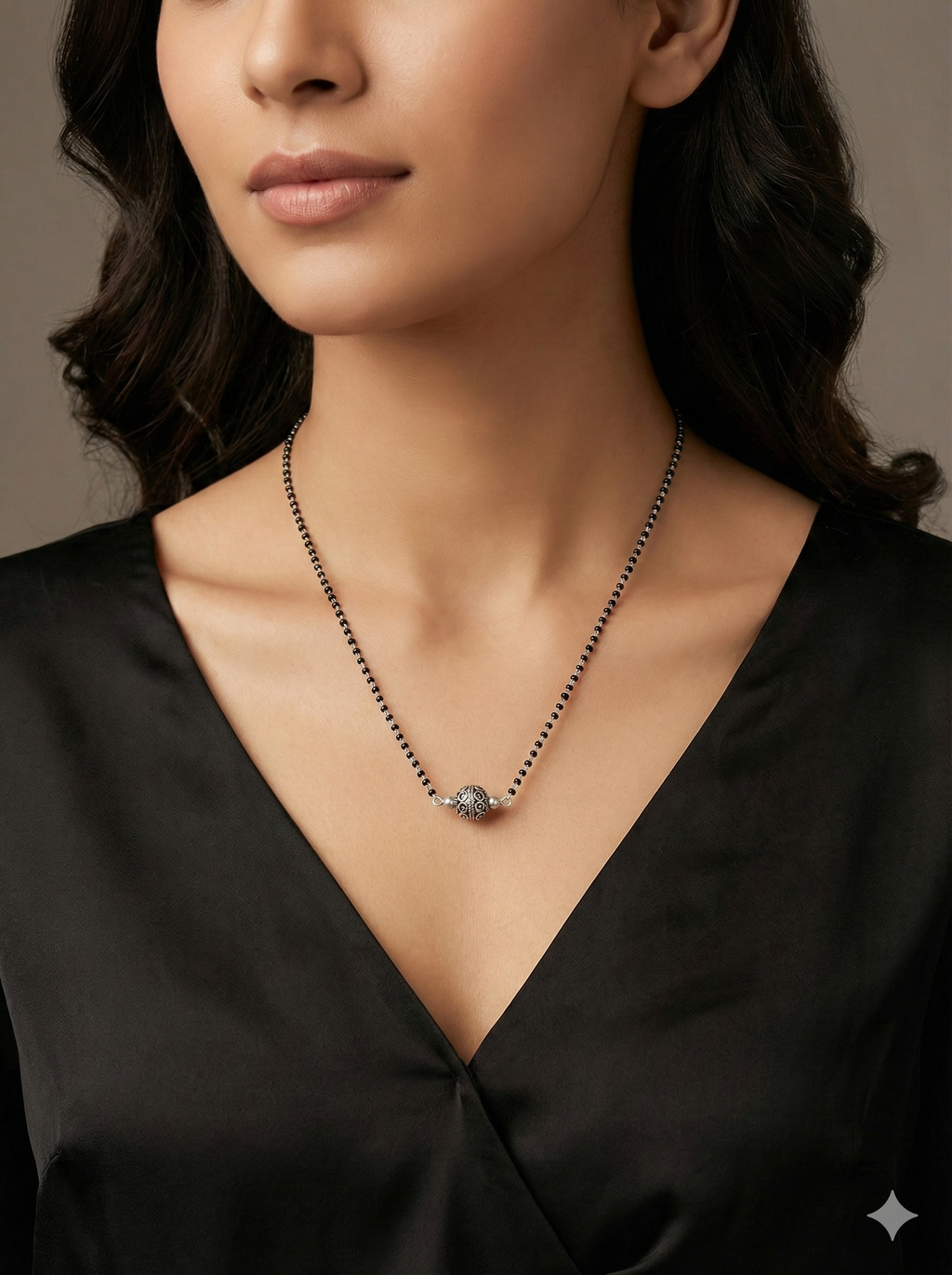 Modern Minimalist Silver Mangalsutra_3