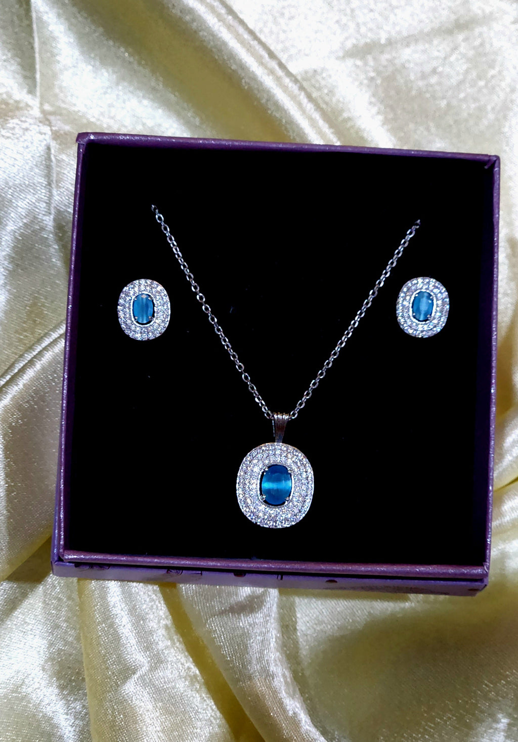 Ocean Glow Pendant Set