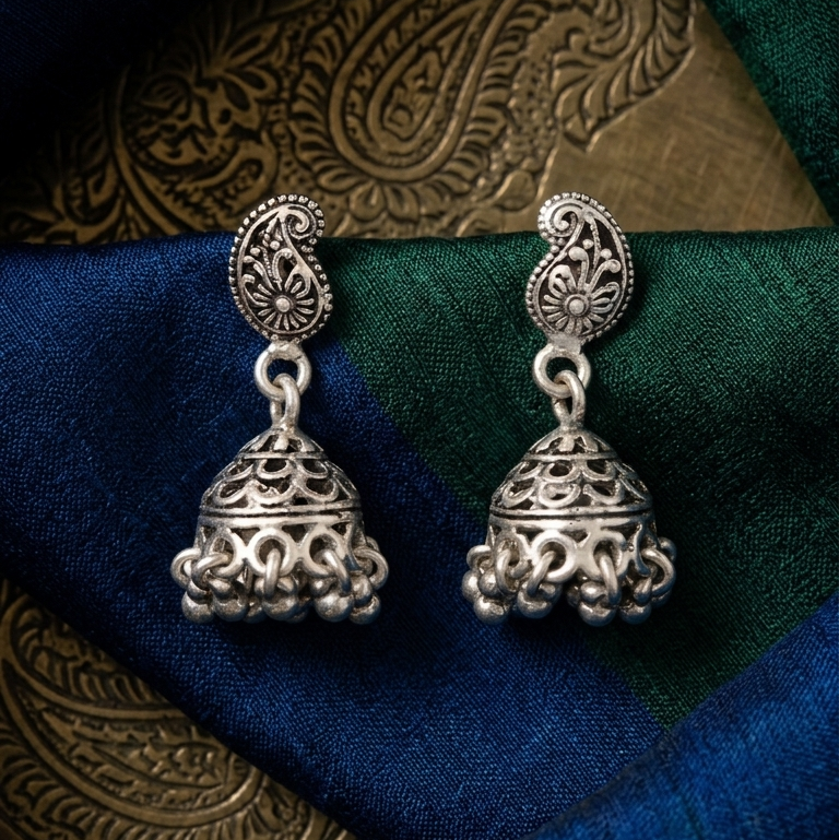 Paisley Drops