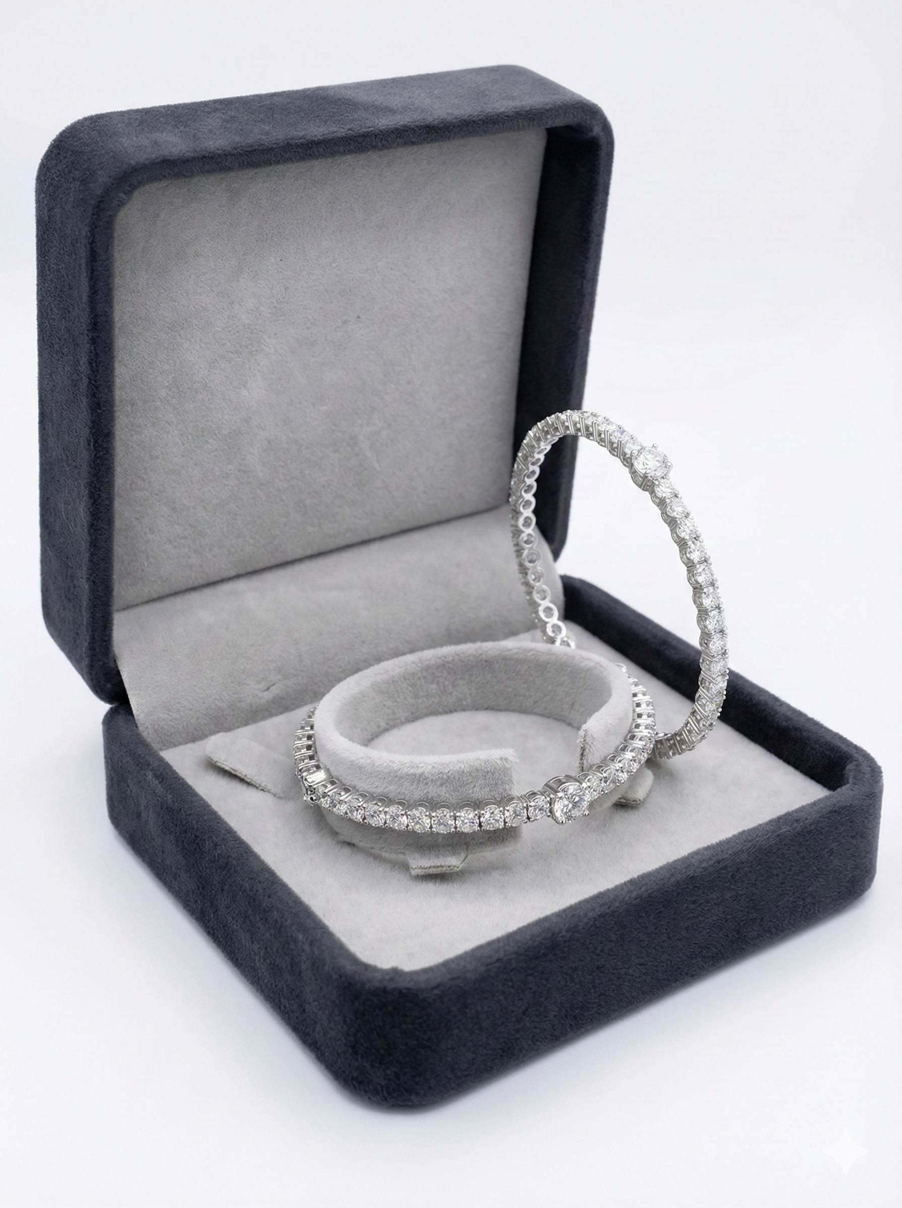 Round Cut Crystal Bangle Set_2