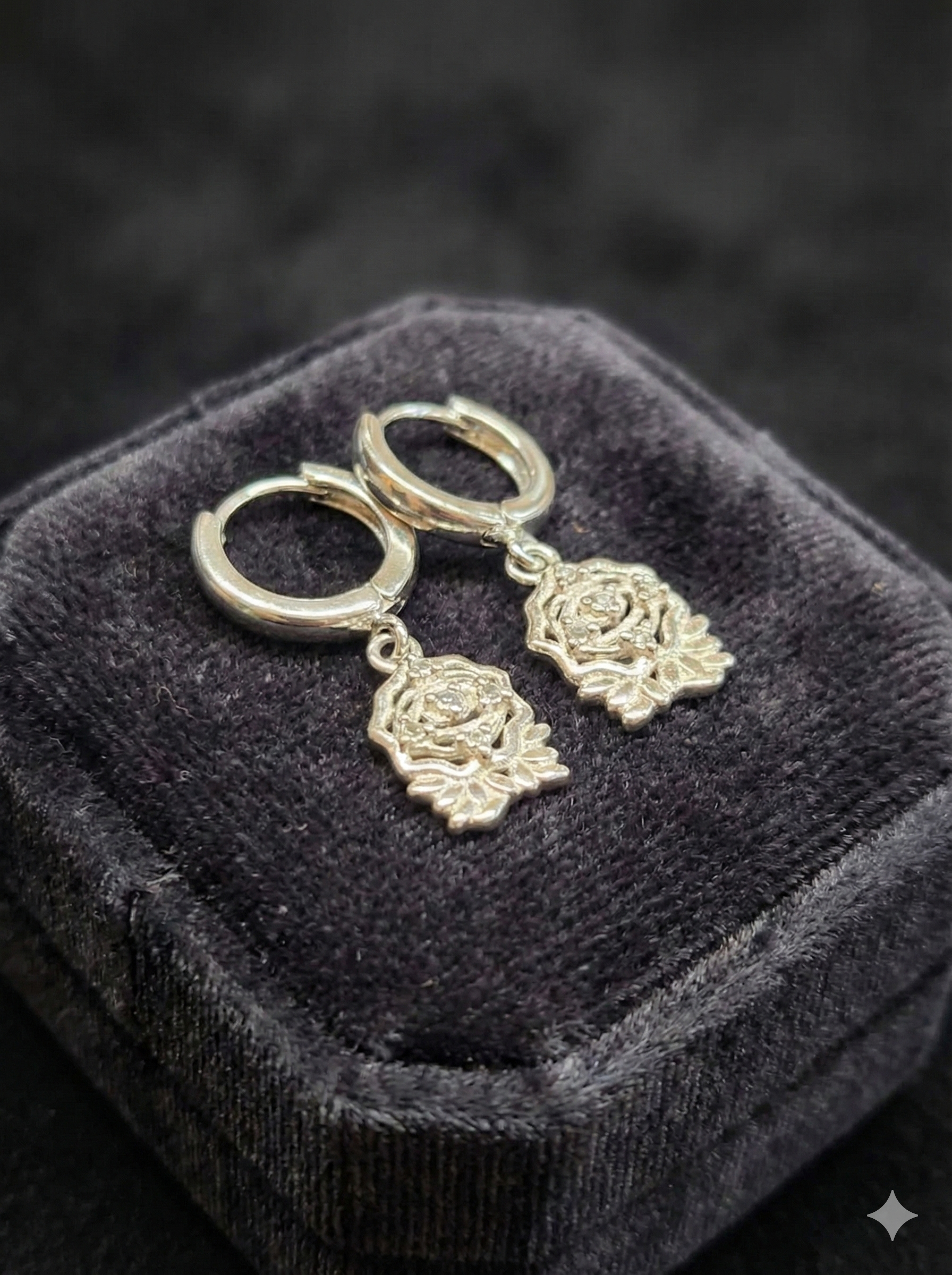 Silver Rose Huggies_1