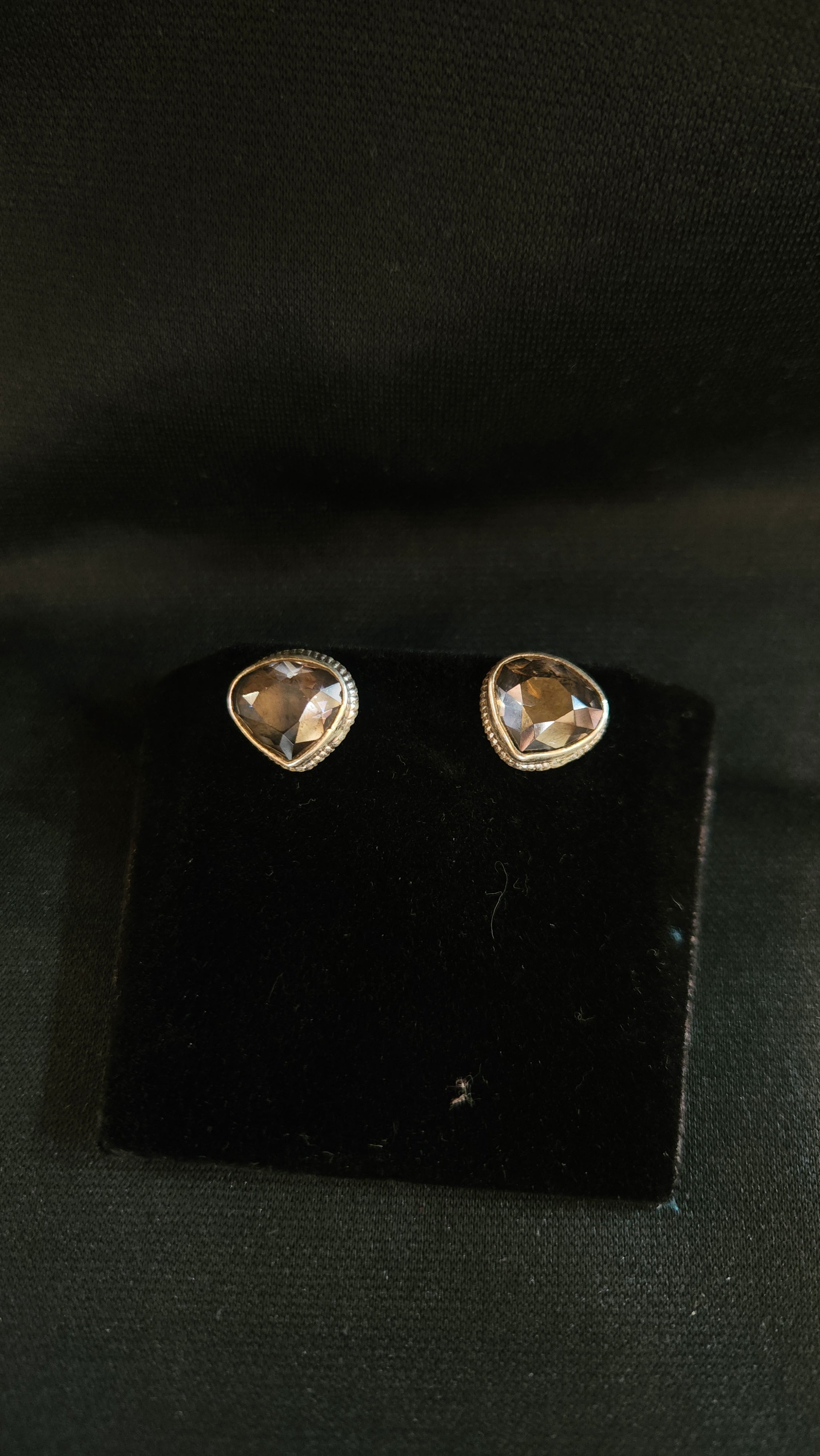 Smoky Trillion Studs