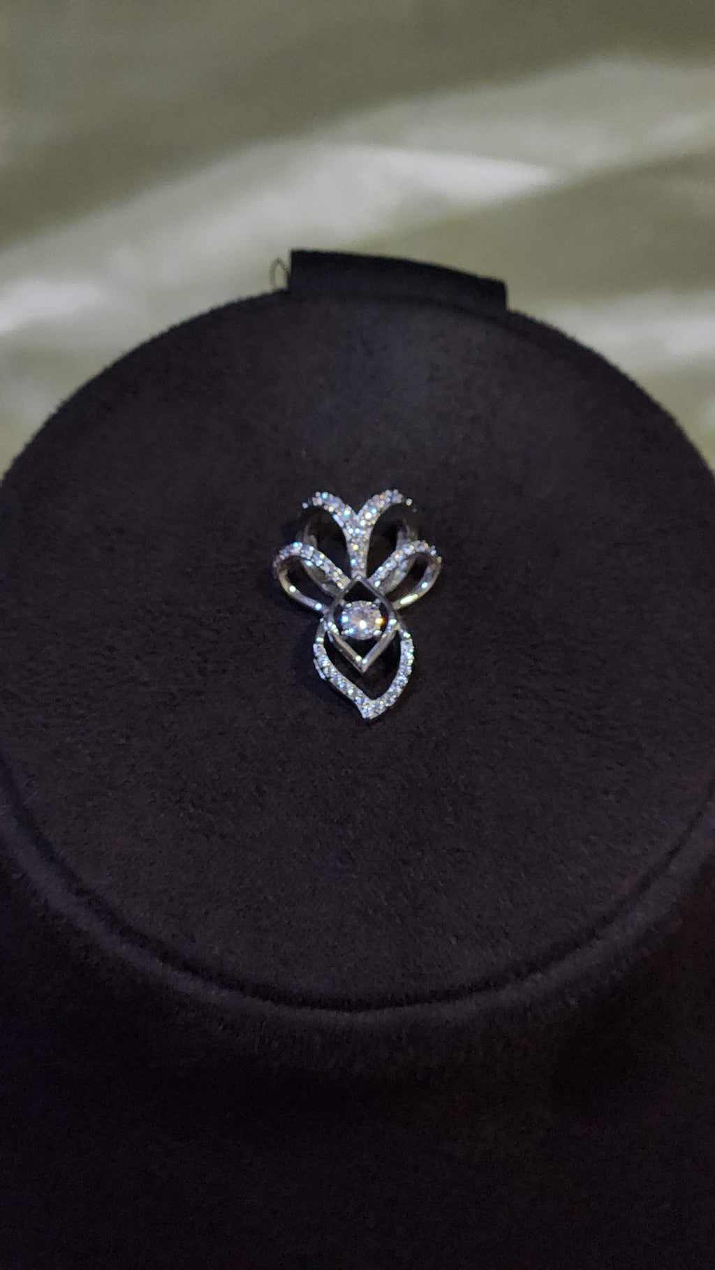 Sparkling Bloom Pendant
