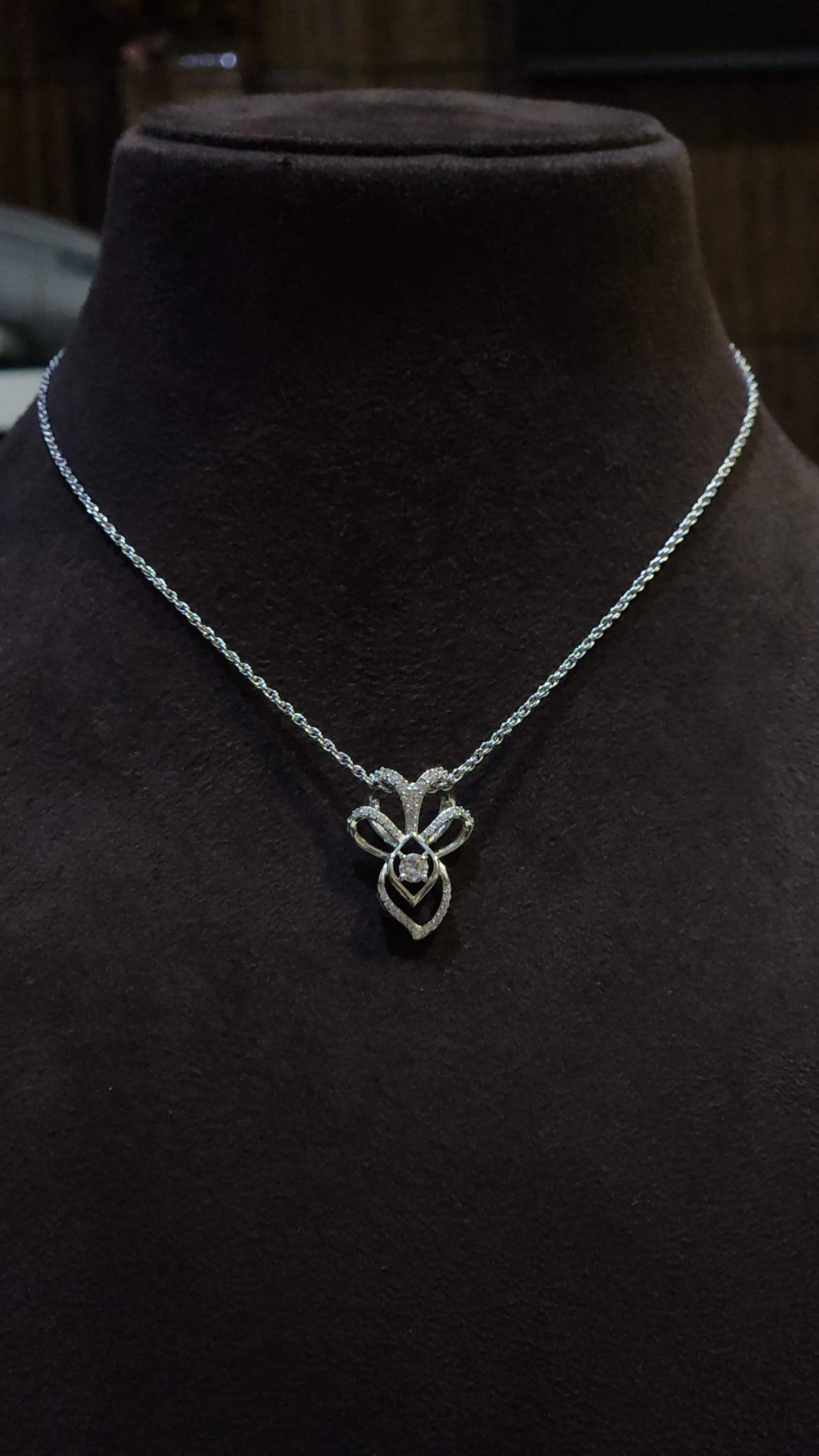 Sparkling Bloom Pendant