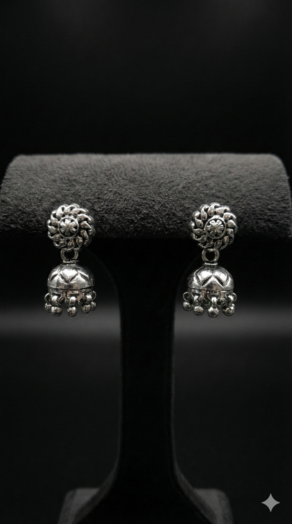 The Classic Jhumka_1