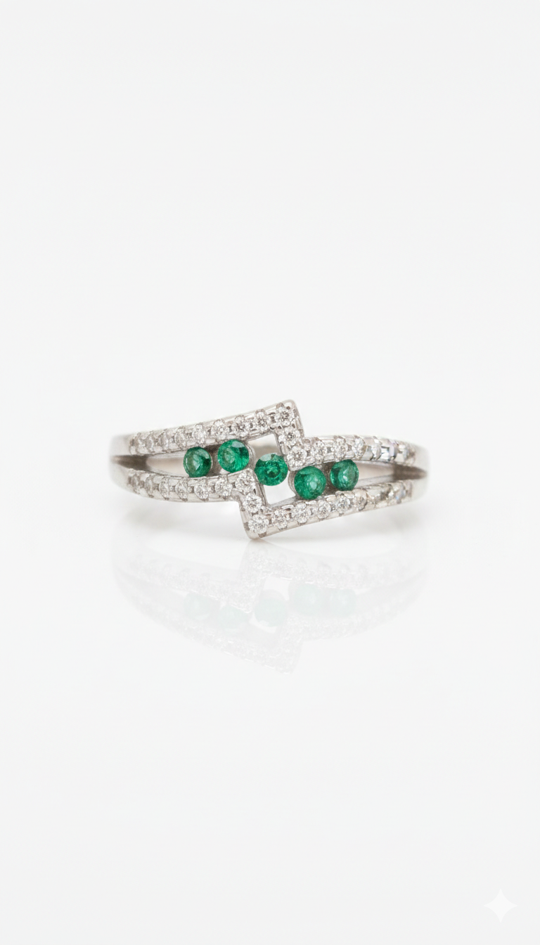 The Emerald Zig-Zag Ring_1