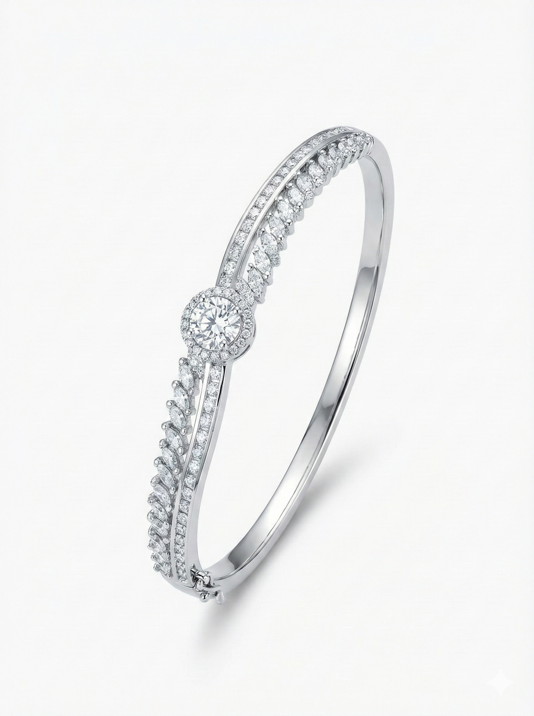 The Radiant Circle Bangle_1