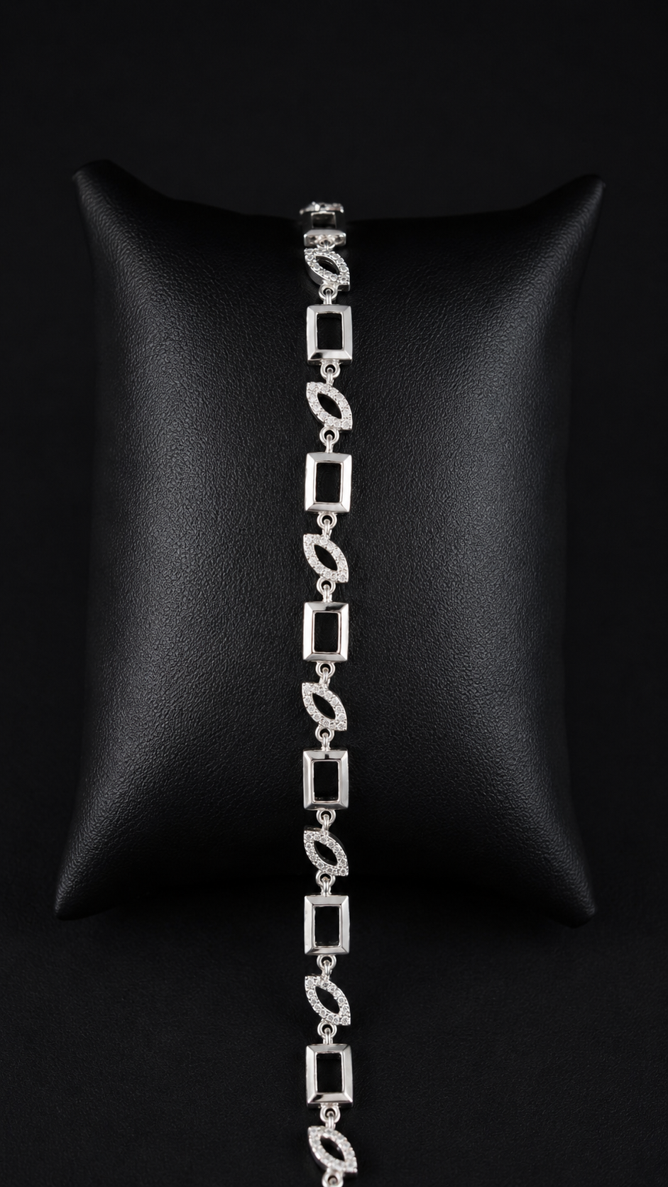 The Horizon Bracelet