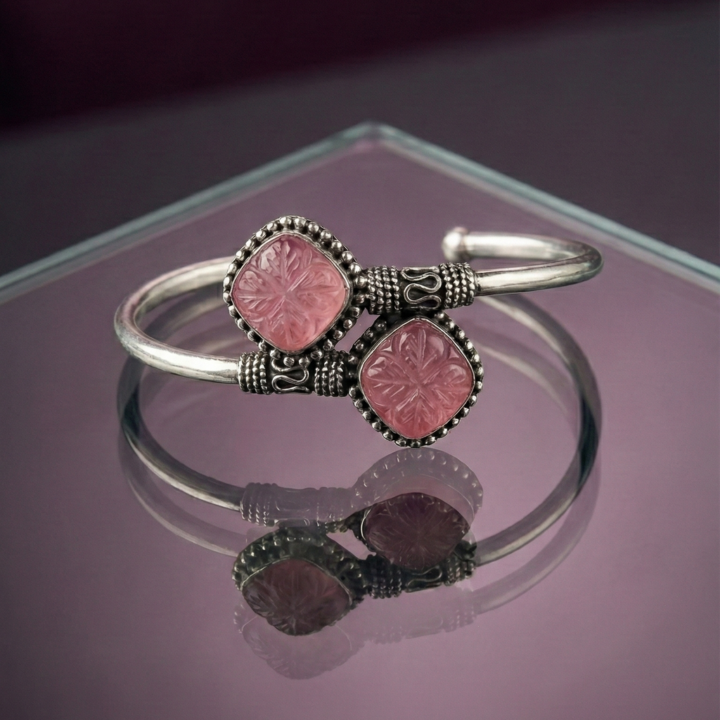 Vintage Style Pink Gemstone Bangle_3