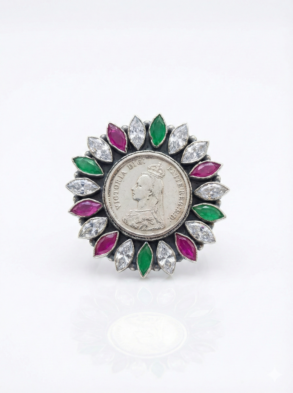 Vintage victoria Ring_1