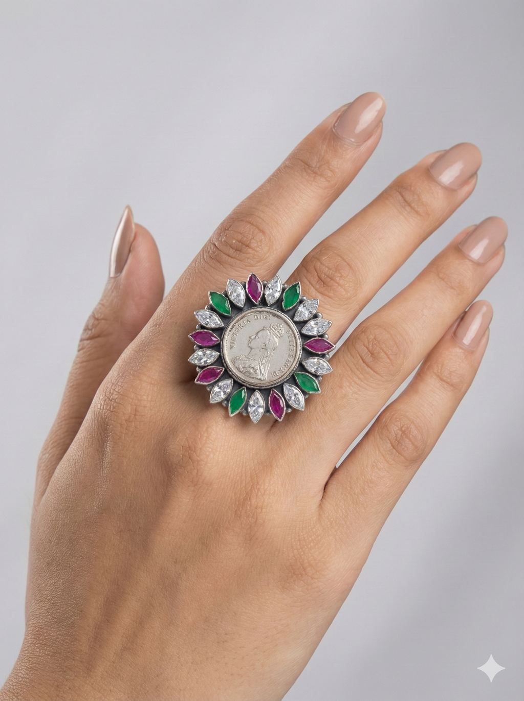 Vintage victoria Ring_3