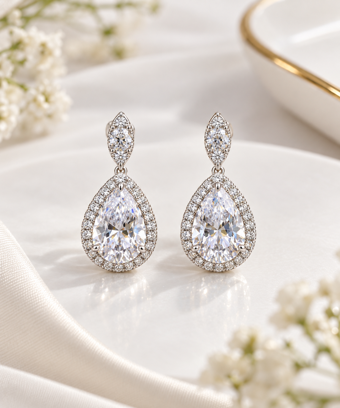 Elegant Drops Necklace Set