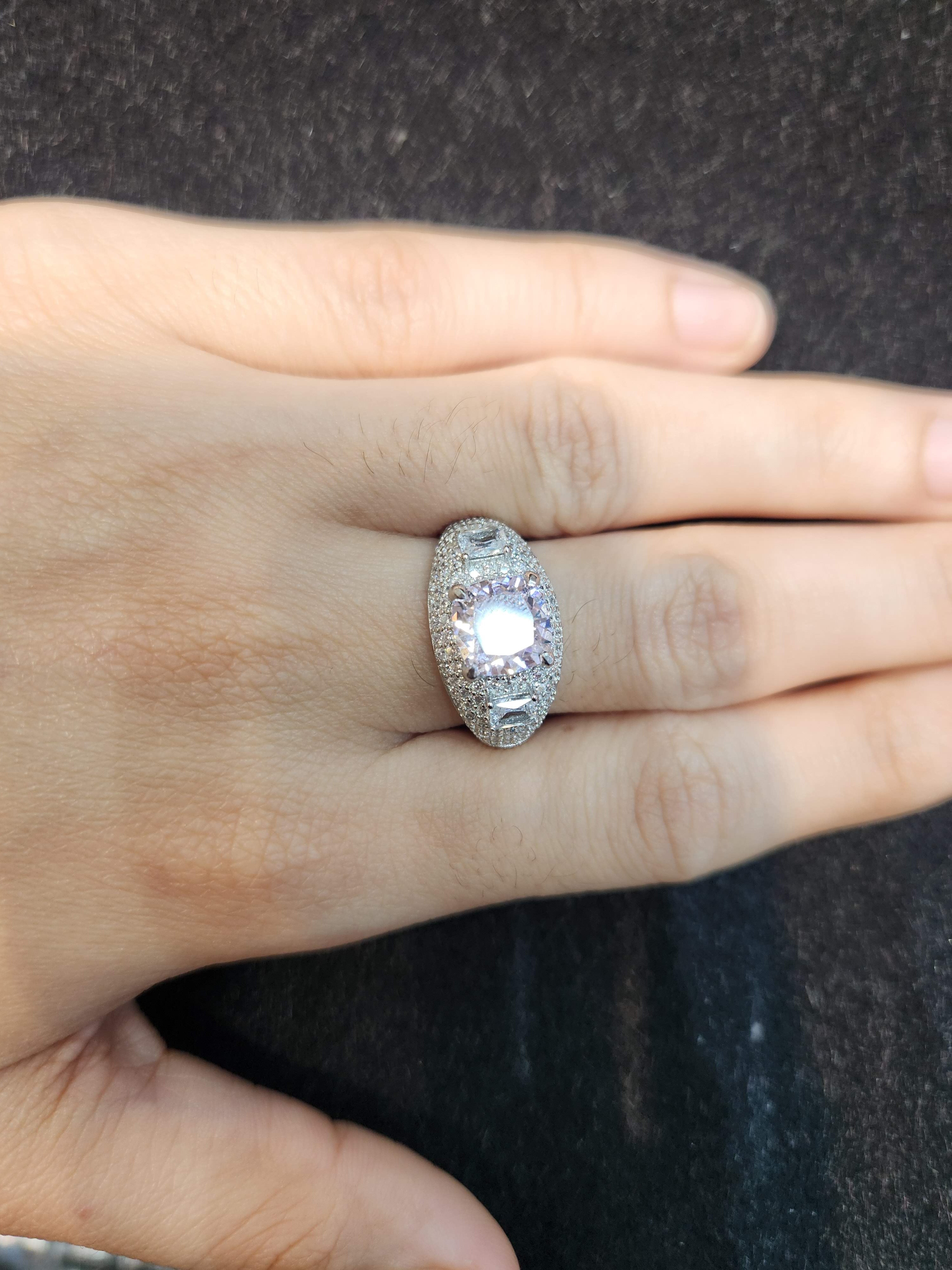 Elegant silver Pave Ring